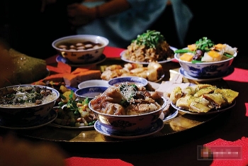 Ngày tết, vua cúng lễ thế nào