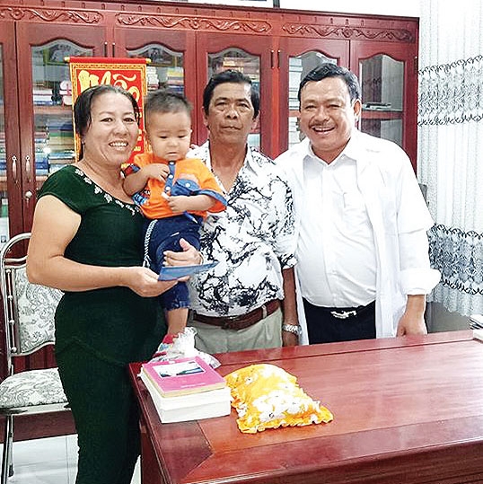 bac si co biet tai chua hiem muon