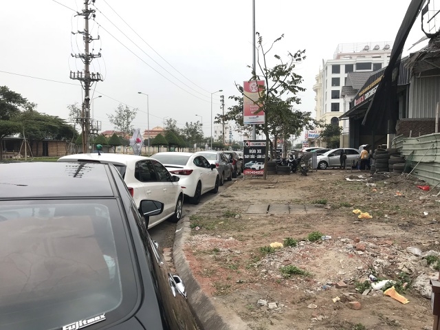 rua xe cuoi nam khong len gia con mien phi tri an khach hang