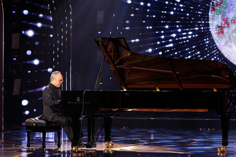 NSND Đặng Thái Sơn biểu diễn tại sự kiện NSND Đặng Thái Sơn biểu diễn tại sự kiện