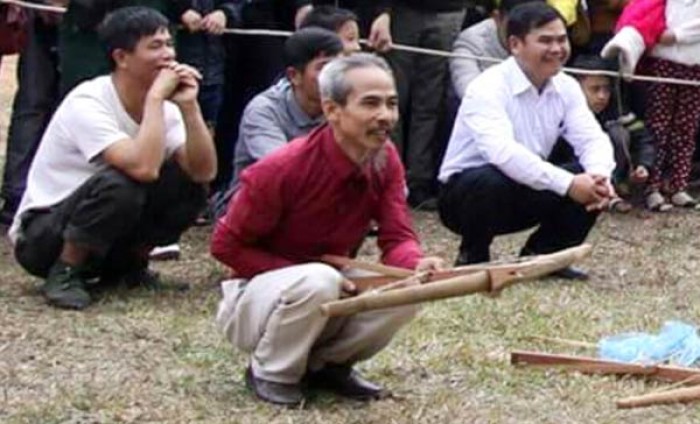 xuat hien nguoi giong bac ho den ky la