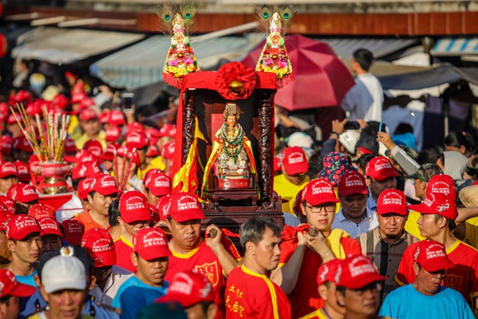 le hoi mien phi o binh duong