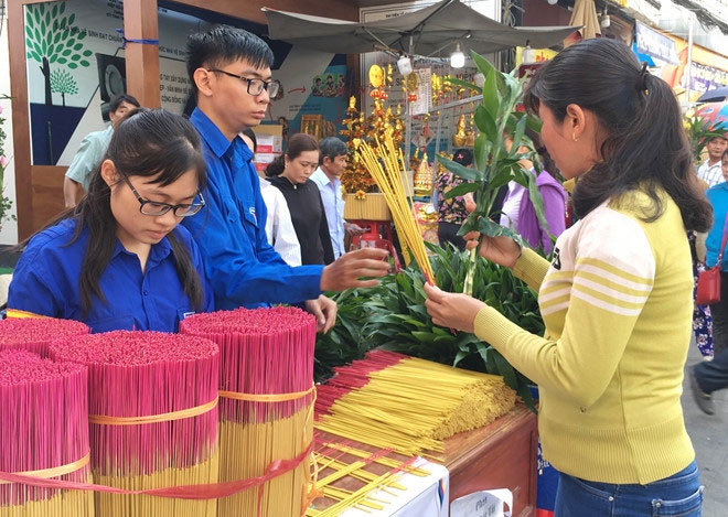 le hoi mien phi o binh duong