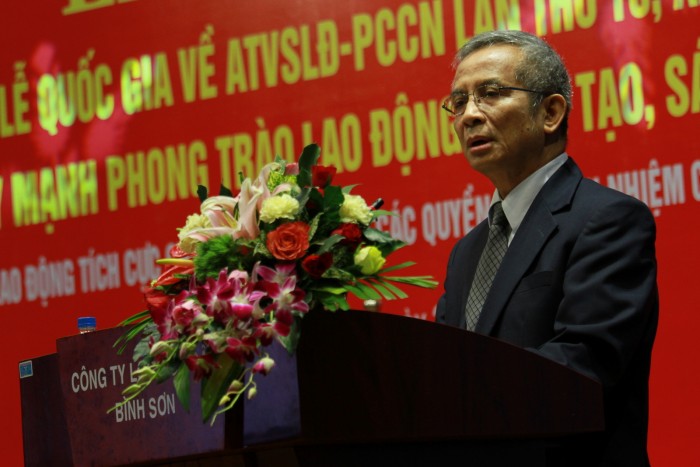 cddk viet nam phat dong tuan le quoc gia ve atvsld pccn va atgt nam 2016