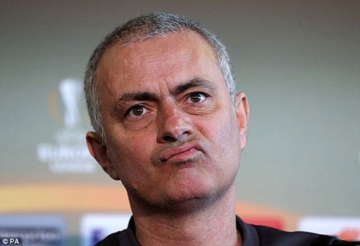 man utd tai tro cho cdv den rostov co vu thay tro mourinho