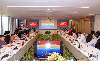 Điểm tựa của trí tuệ dầu khí