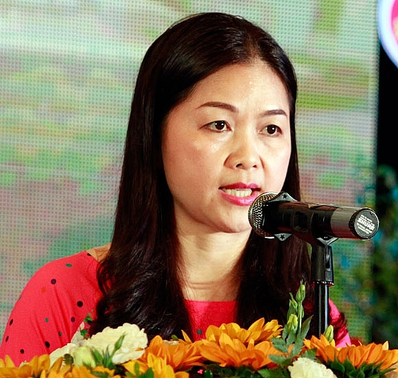 ruc ro nhung bong hong pvn