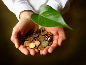 Cái giá không hề rẻ