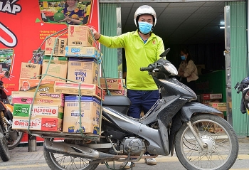 Mua sắm online tăng mạnh mùa Covid-19