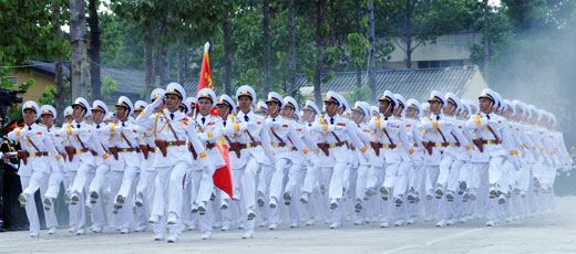 Đội hình diễu binh tại Lễ kỷ niệm 40 năm giải phóng Miền Nam Đội hình diễu binh tại Lễ kỷ niệm 40 năm giải phóng Miền Nam