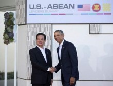 tong thong my tham viet nam khong chi la chuyen di dap le