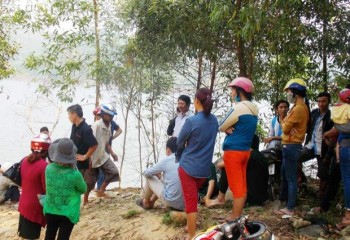 Lật ghe ở hồ thủy điện, 2 vợ chồng thiệt mạng