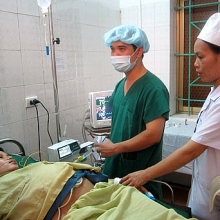 suyt tu vong vi vo tu cung do sinh thuan tu nhien tai nha