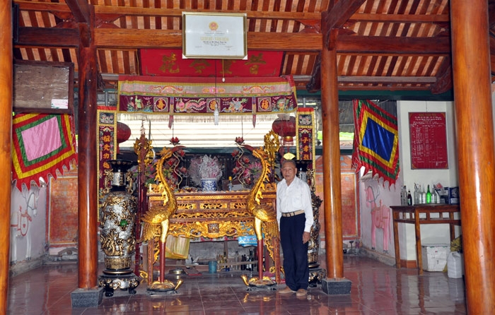 an tuong noi dat hoc ba nghe