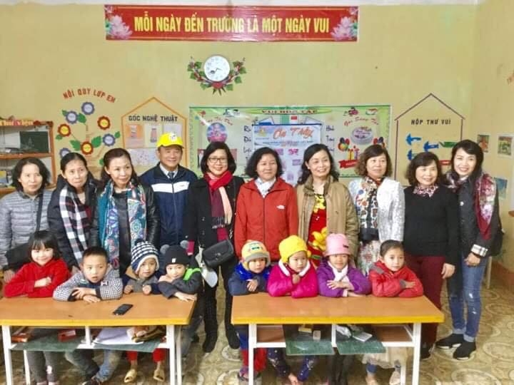 Thăm lại phòng tuyến cũ tham la i pho ng tuye n cu