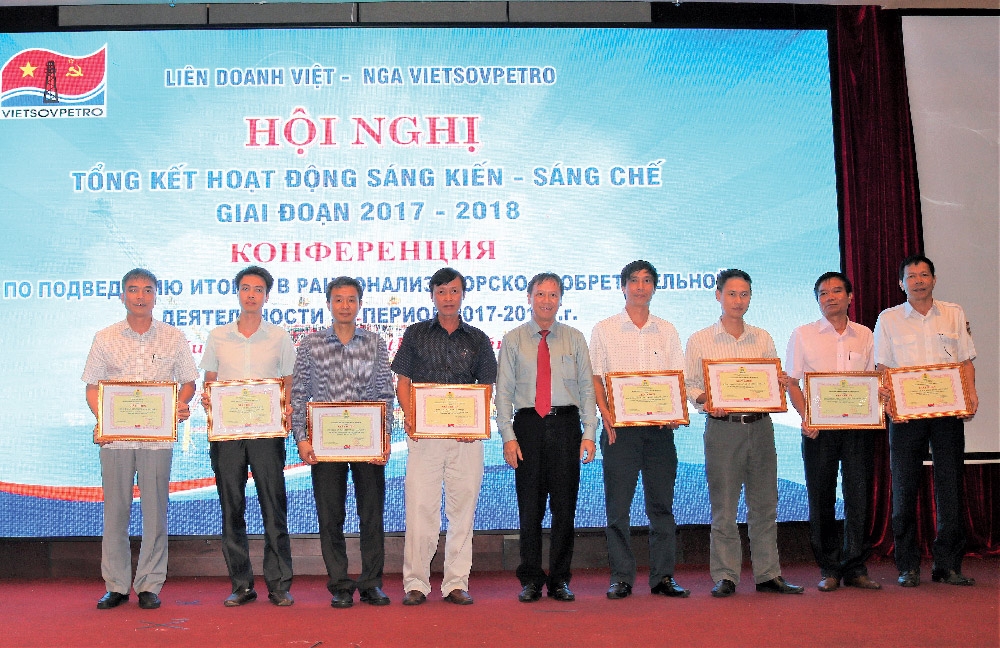 lan toa nhung gia tri tich cuc