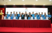 Đi đầu trong phong trào thi đua