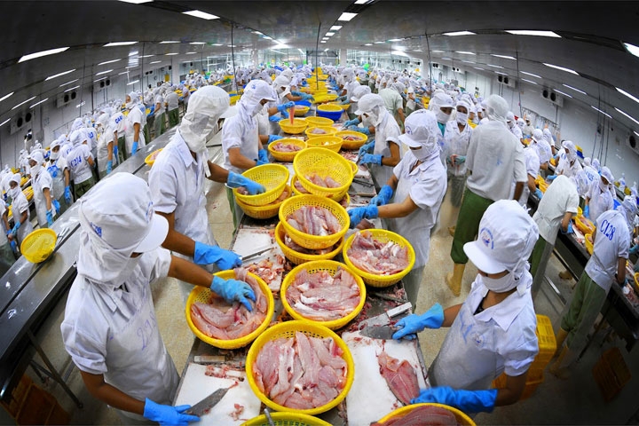 Xuất khẩu hàng hóa còn nhiều thách thức