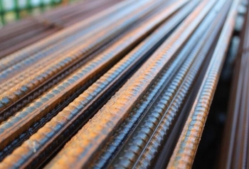 Giá thép hôm nay 19/4: Tăng trở lại
