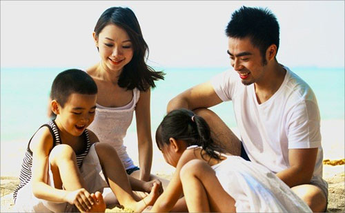 Khó dạy con ứng xử với… bạo lực