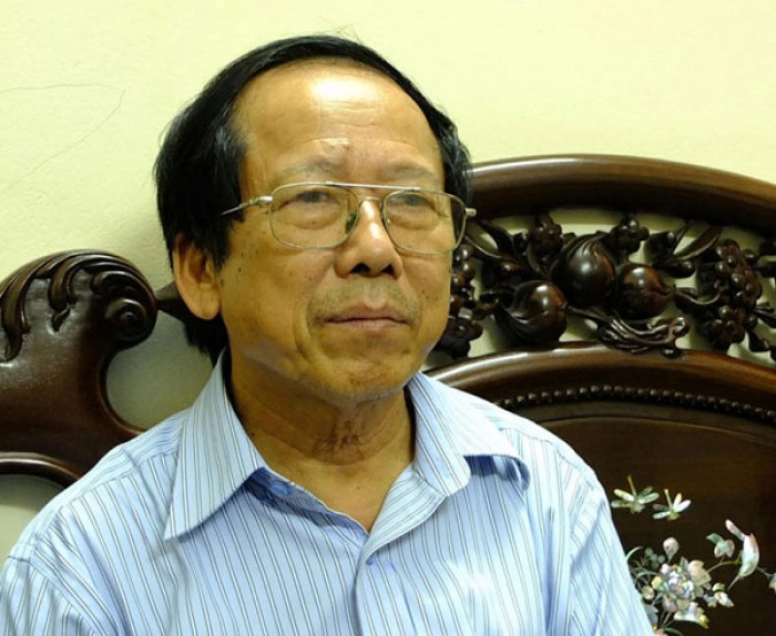 giat minh voi cong thuc che tao mat ong hoa da