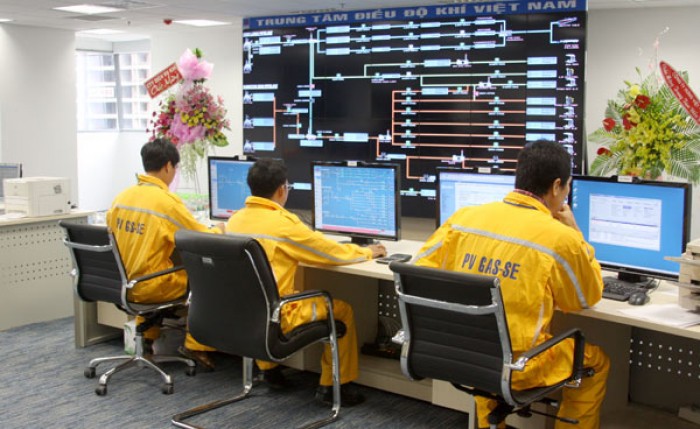 gcap phia sau mot thanh cong