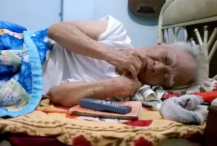 khong ai nghi khi ve gia nhung nghe si noi tieng mot thoi nay phai song trong canh ngheo kho nhu vay