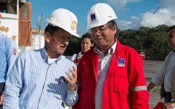 Sự vươn lên về tầm vóc, trí tuệ