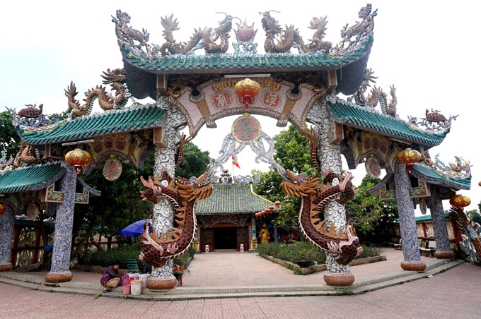 doc dao mieu noi 300 tuoi