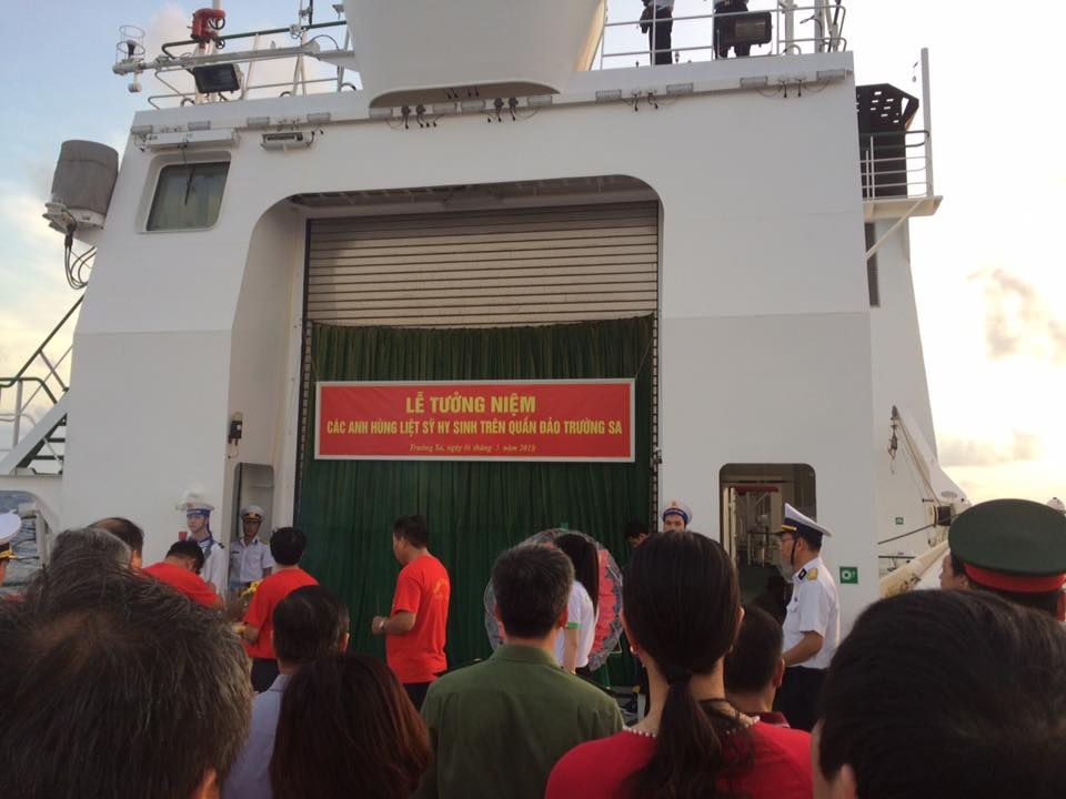 hanh trinh truong sa va nha gian dk1