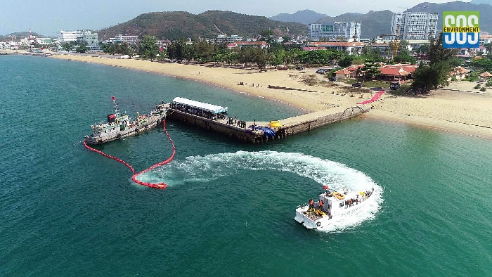 Khánh Hòa thực hành cứu hộ cứu nạn và ứng phó sự cố tràn dầu khanh hoa thuc hanh cuu ho cuu nan va ung pho su co tran dau