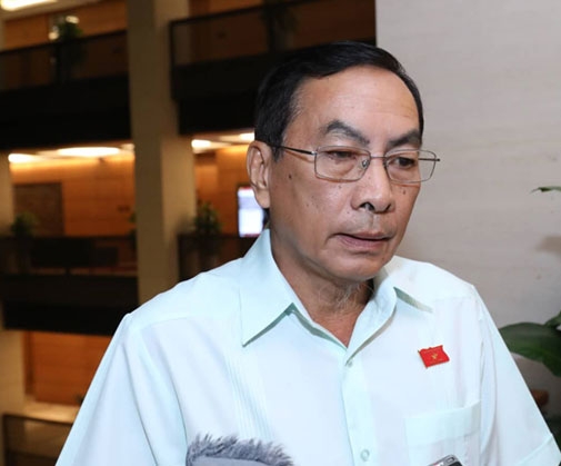 nhung quyet sach hop long dan