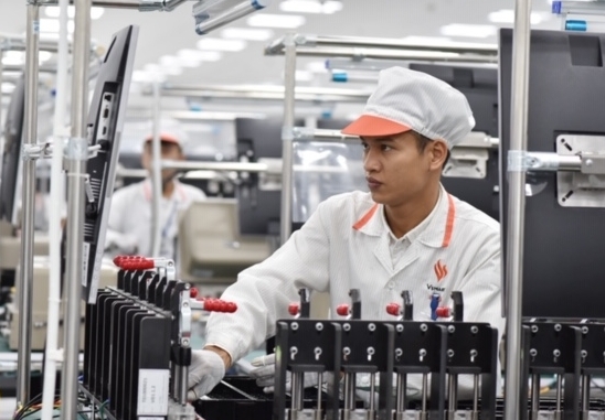 VinSmart hợp tác với Fujitsu và Qualcomm phát triển điện thoại thông minh 5G