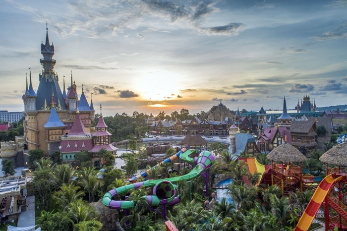cong vien chu de dau tien tren the gioi ung dung trai nghiem giai tri ao