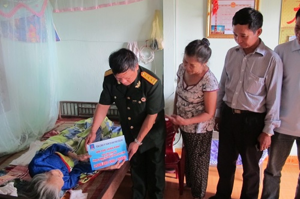Hoạt động “đền ơn đáp nghĩa” tại Quảng Trị