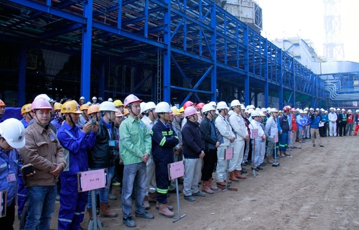 PVC nỗ lực đứng vững trong gian khó