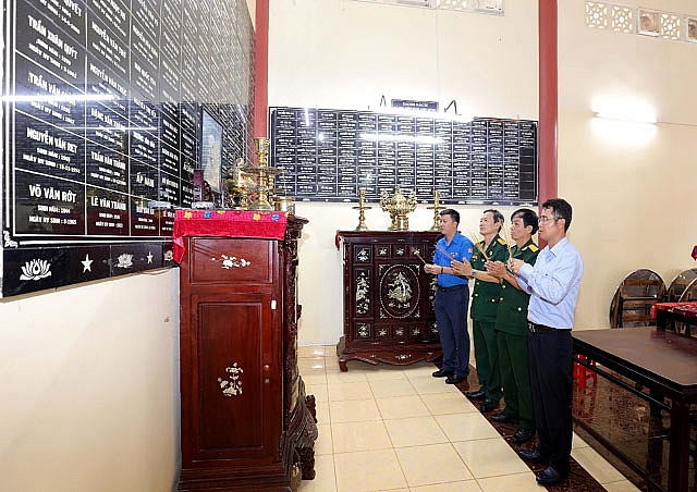 vietsovpetro to chuc cac hoat dong tri an ngay thuong binh liet si