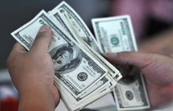 USD bật tăng, lãi suất qua đêm liên ngân hàng quay đầu giảm