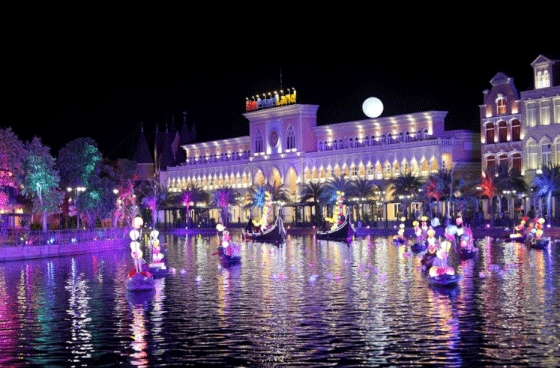 ky ao man trinh dien thuong cang than tien tai vinpearl land nam hoi an