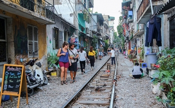 Bao giờ xóm đường tàu lên phố? (Kỳ 1)