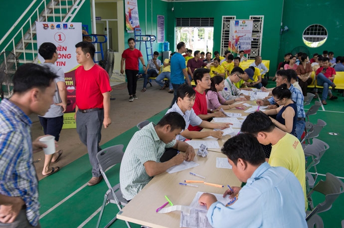 hien mau cuu nguoi nghia cu cao dep cua tuoi tre dam ca mau