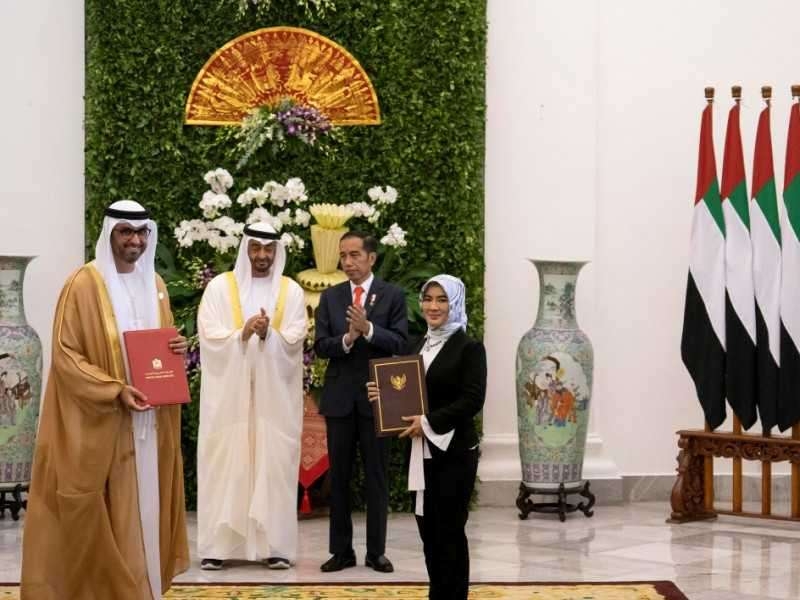 ADNOC và Pertamina ký thỏa thuận hợp tác về dầu khí adnoc va pertamina ky thoa thuan hop tac ve dau khi