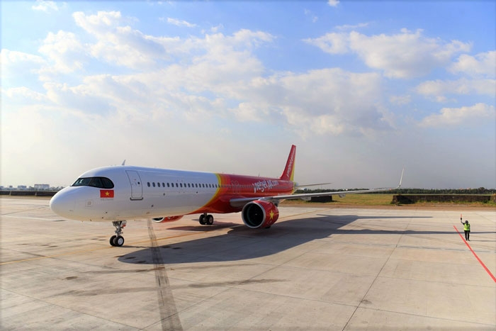 vietjet duoc vinh danh voi giai thuong giao dich tau bay cua nam do airfinance journal binh chon