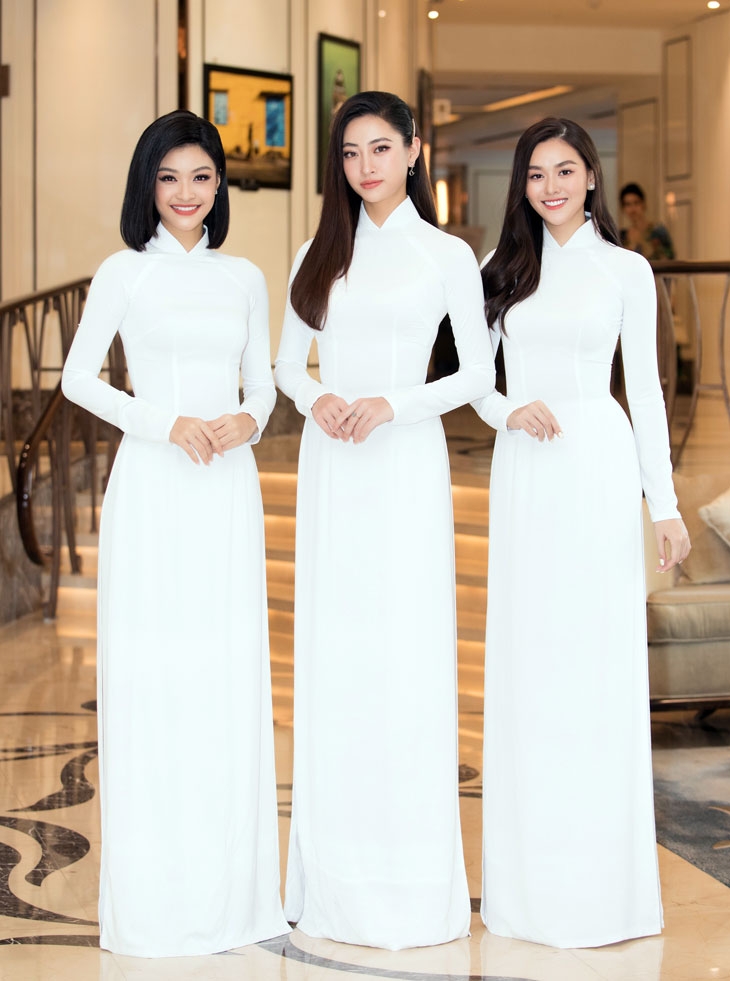 ao dai trong doi song duong dai