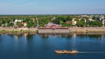 Thạch Hãn - Dòng sông hoa lửa linh thiêng