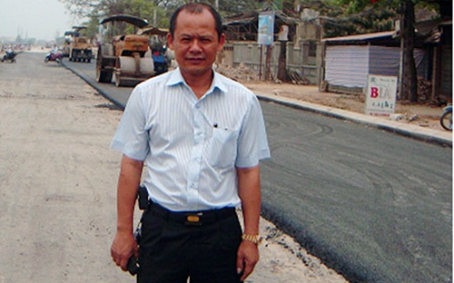 Vàng thau lẫn lộn