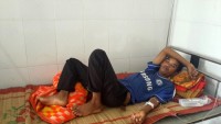 nam dinh hon 50 cong nhan ngo doc sau an trua