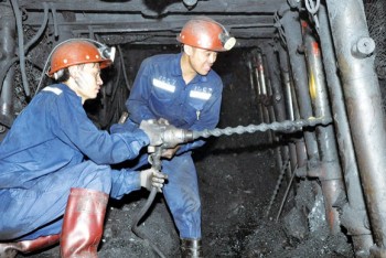 Bản lĩnh người làm than