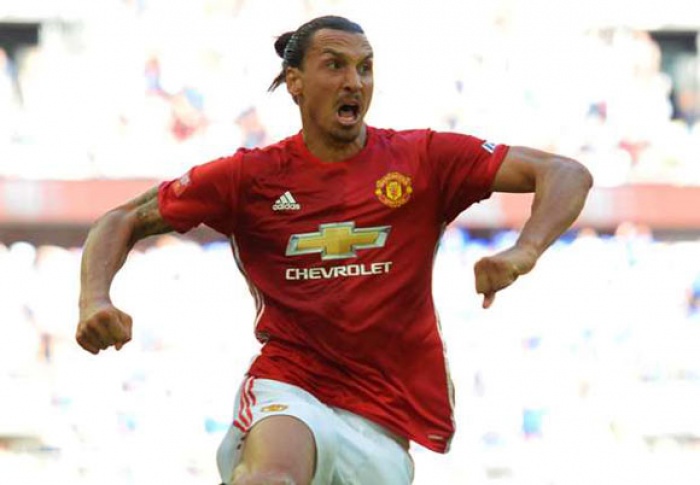 mourinho ibrahimovic gay ngac nhien cho man utd