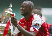 wenger toi khong biet se co ngay roi khoi arsenal